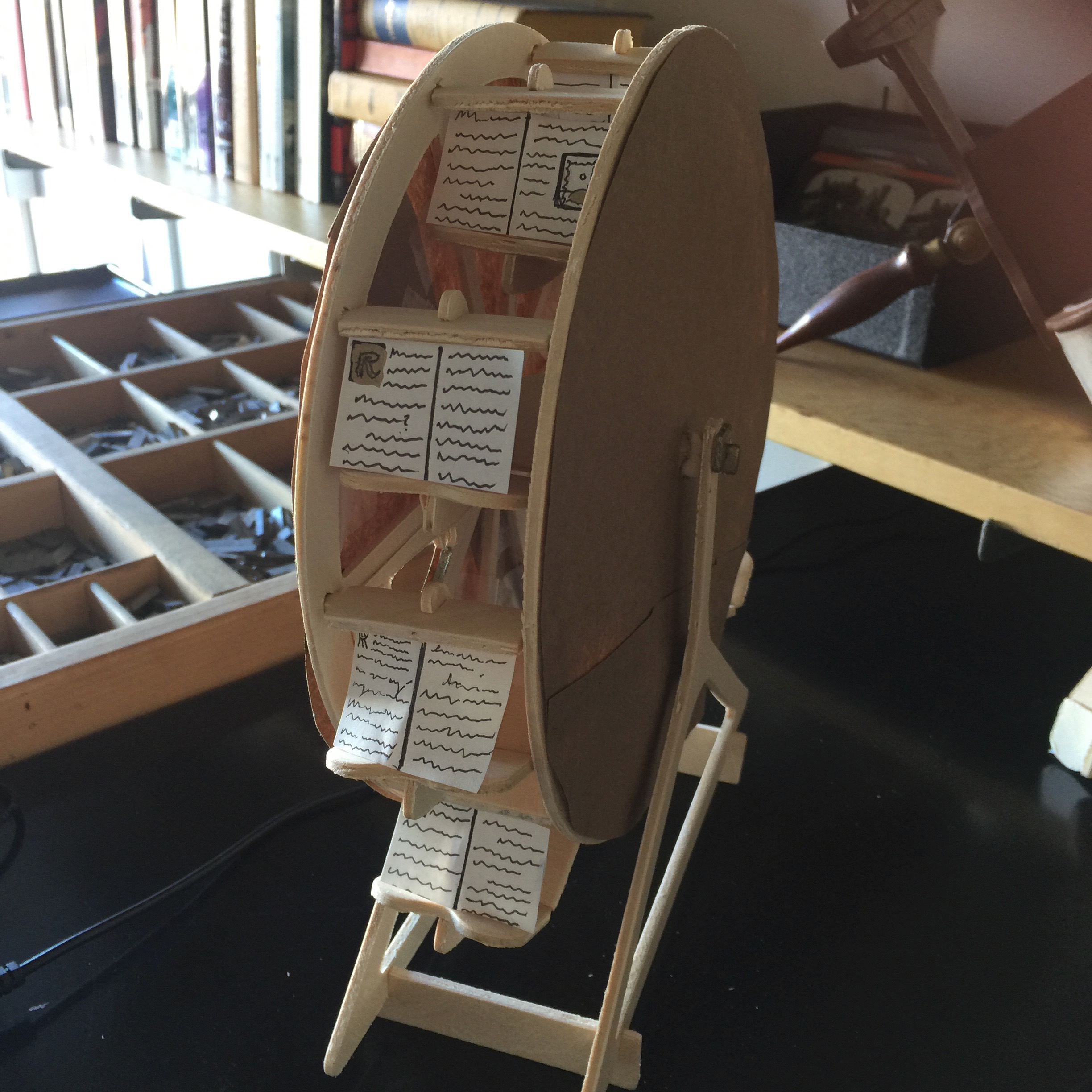 A working model of a Renaissance bookwheel.